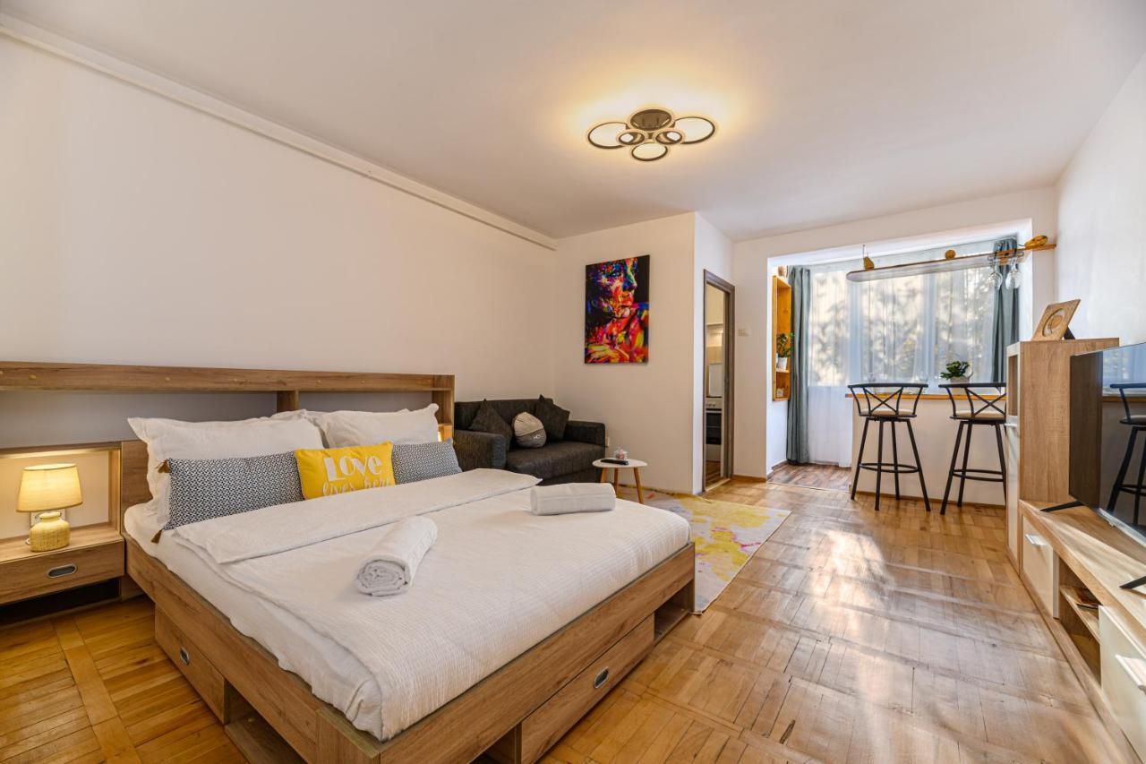 Jad - Family - Apartments & Studios Brașov Exterior foto